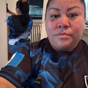 Meet your Posher, Naty l tellez